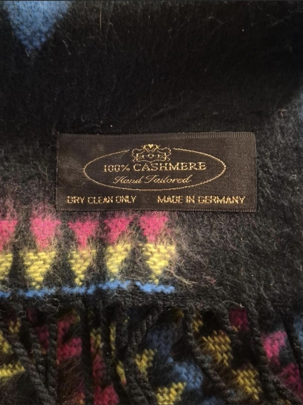100% Cashmere Scarf, Hand Tailored Made In Germany
